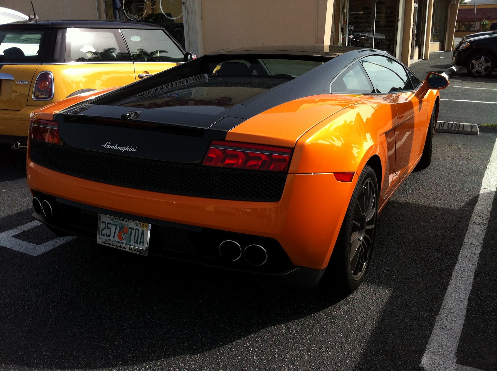 Lamborghini Gallardo 2000 оранжевая